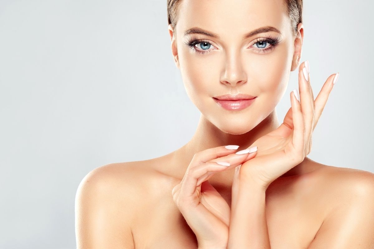 Mara's Oxygen Pro-Lift Facial