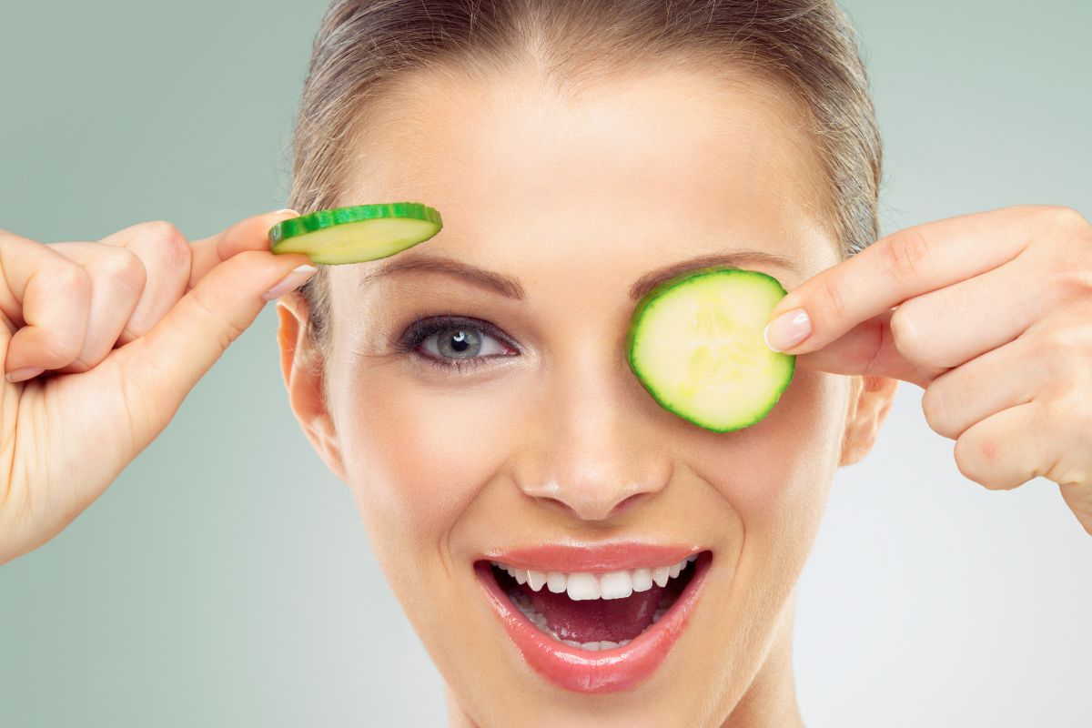 Mara-dark-circles-and-puffy-eyes-1